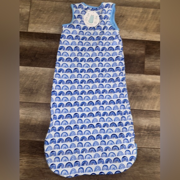 Little Sleepies Blue Rainbow Wearable Blanket Bamboo Sleepy Bag Sleep Sack 6-18 - Picture 2 of 13